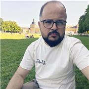 English and chemistry tutor. I have previous experience of teaching both English and chemistry.